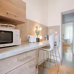Modernes City-apartment In *