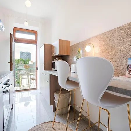 아파트 Modernes City-apartment In *