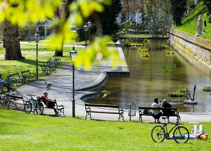 Modernes City-apartment In *